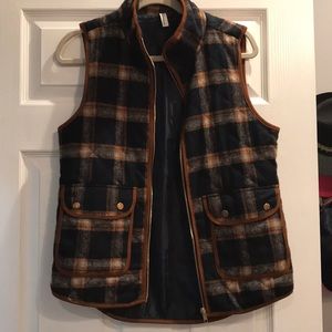 Euc small flannel vest